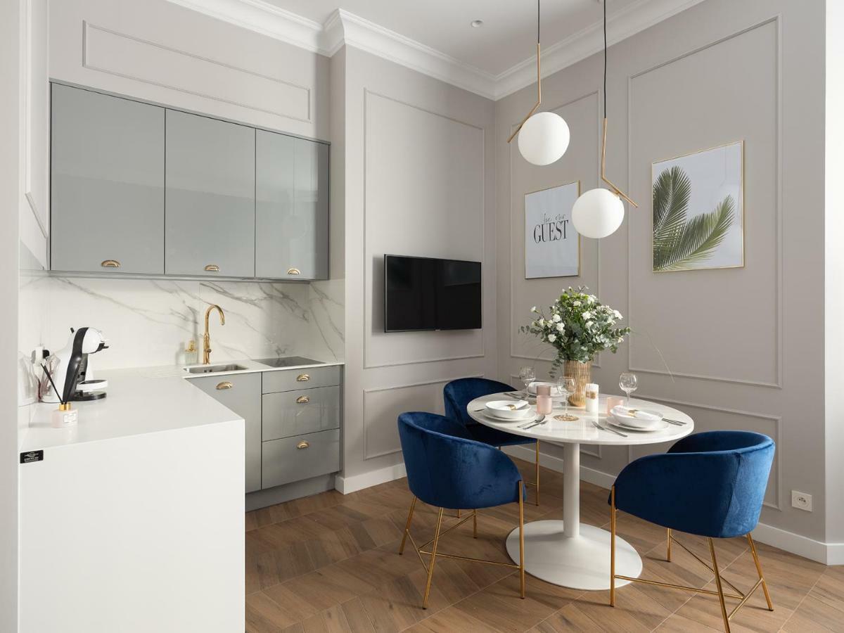 Luxury Gold Cracow City Centre 3Min Main Sq Old Town Krakow Luaran gambar