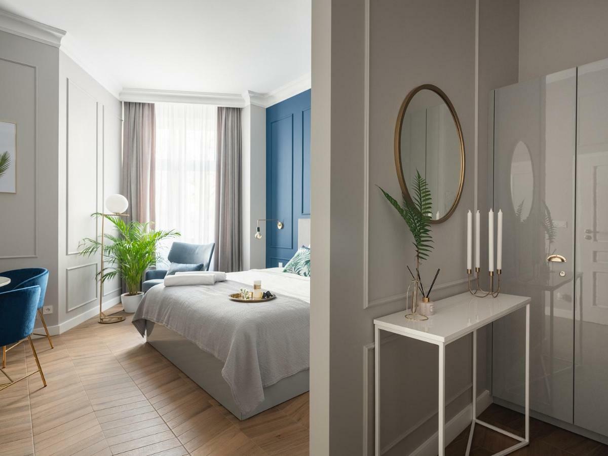 Luxury Gold Cracow City Centre 3Min Main Sq Old Town Krakow Luaran gambar