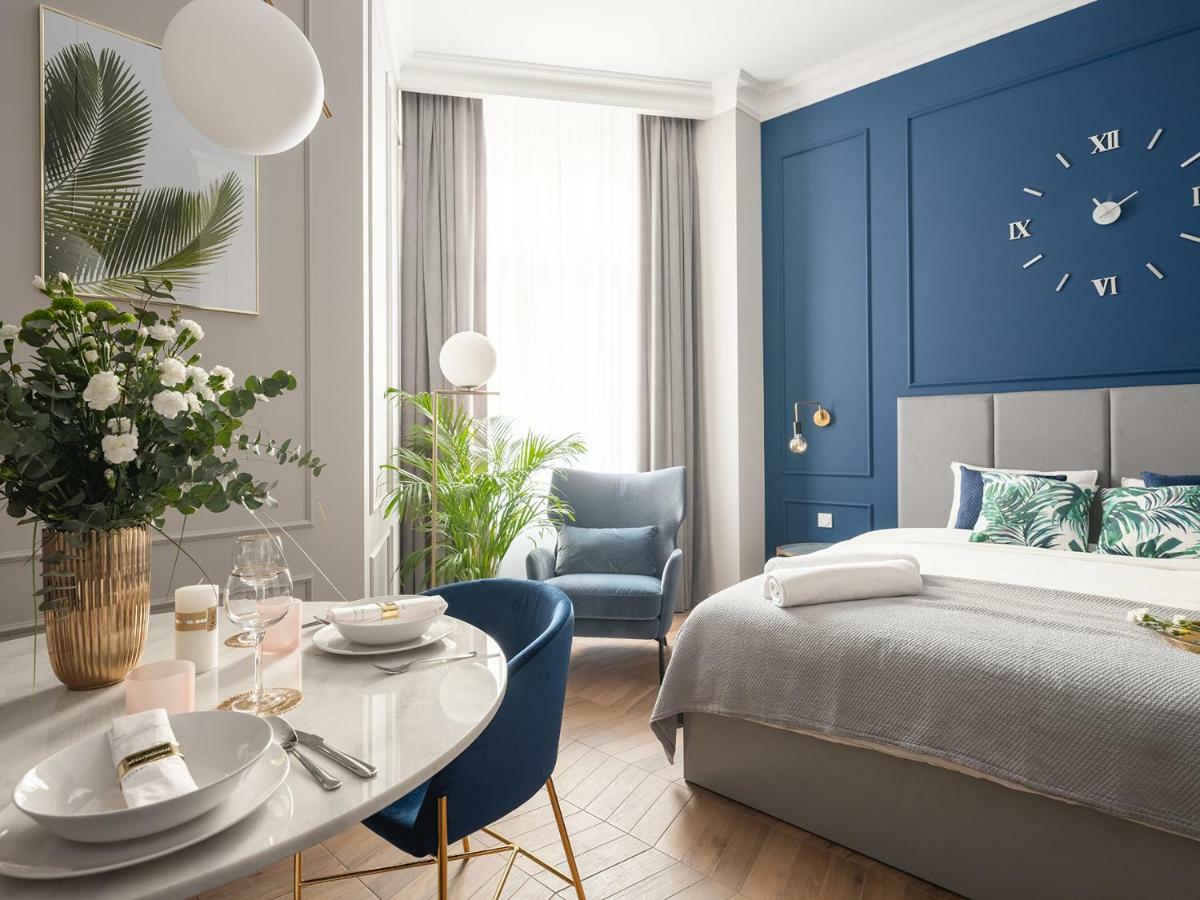 Luxury Gold Cracow City Centre 3Min Main Sq Old Town Krakow Luaran gambar